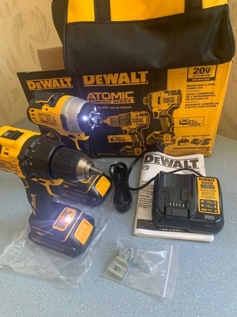 Шуруповерт DeWALT новый, оригинал девольт