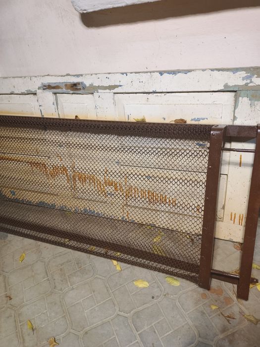 Кровать железная , советский , в хорошем состоянии