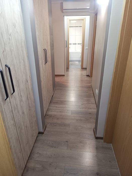 PROPRIETAR, vând apartament 4 camere LIPOVEI