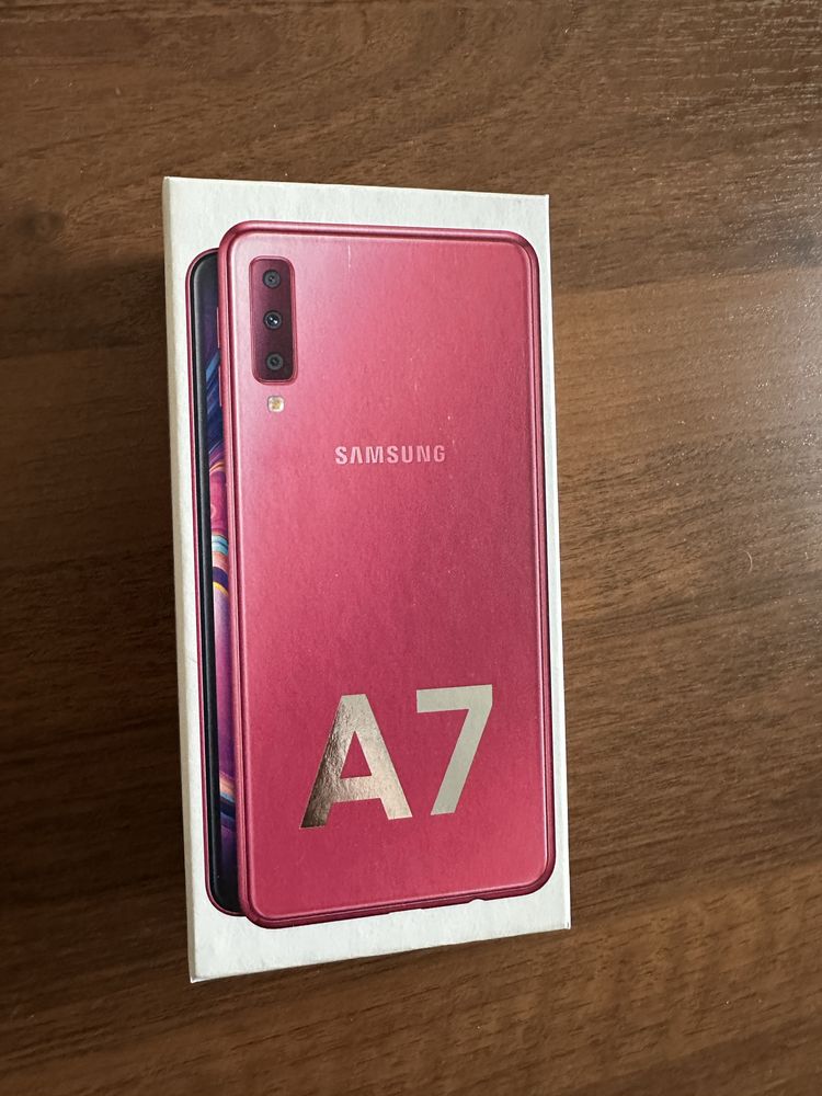 Samsung a7 в идеальном состоянии