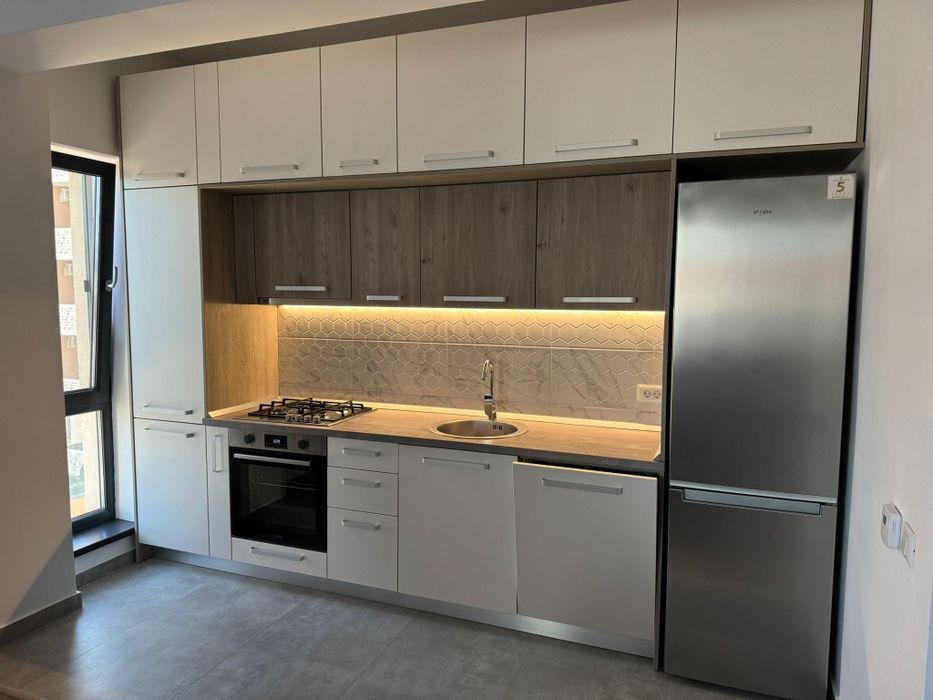 Închiriez apartament 2 camere