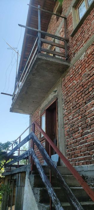 Продава се вила в град Ракитово