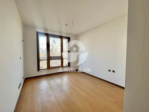 Продава се Тристаен апартамент в к.к. Слънчев бряг - 155 кв.м за 1542 €/кв.м - Снимка #7