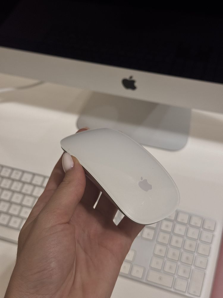 Настолен компютър iMac 27 с процесор® Quad Core™ i5