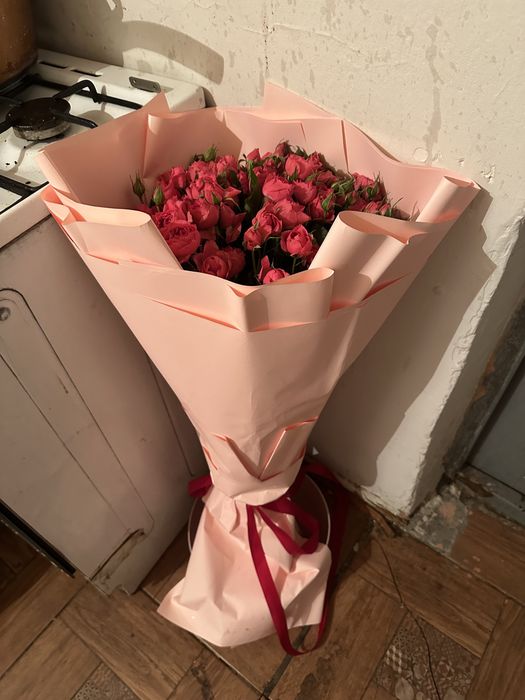 Цветы 5000тг метровый