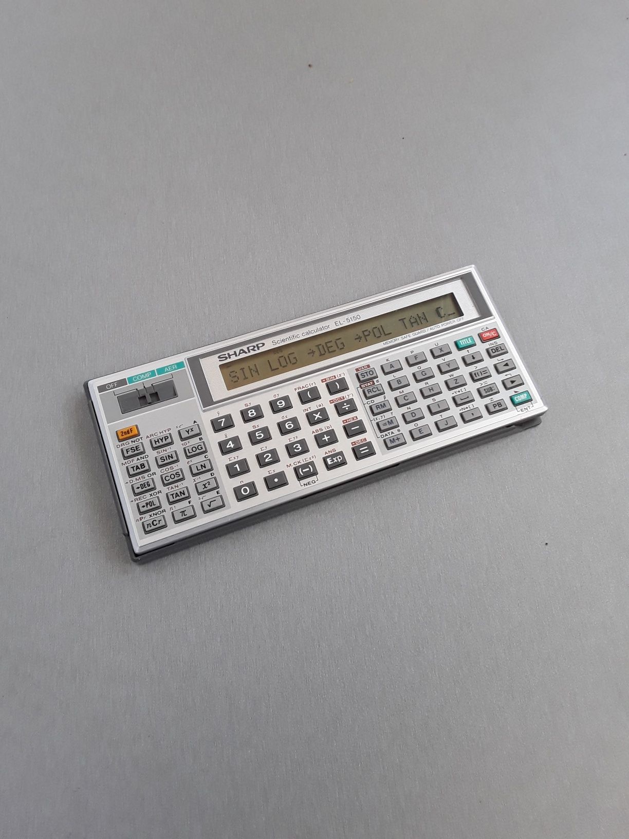 Calculator științific Sharp vintage colecție