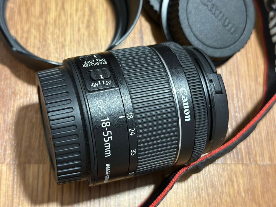 Vând Canon EOS 250D EF-S 18-55 IS STM kit