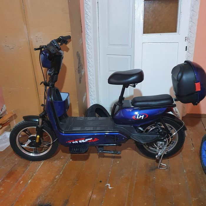 Elektro skuter 60km/s