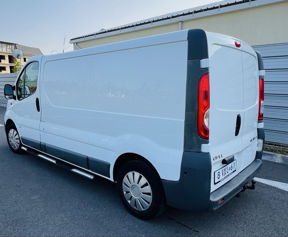 Opel  Vivaro 2.0  2012  euro 5  Varianta Lunga