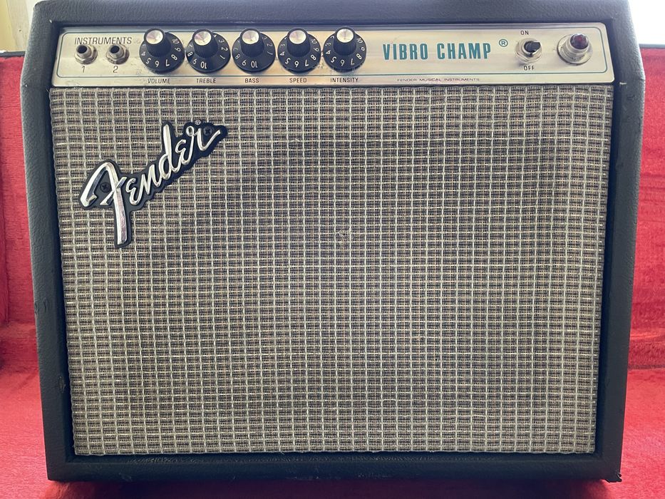 1976 Fender Silverface Vibro Champ Amplfificator Combo Chitara