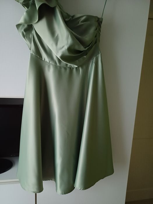 Нова рокля в зелено