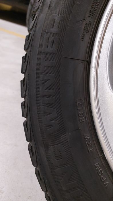 Джанти за Хюндай със зимни гуми