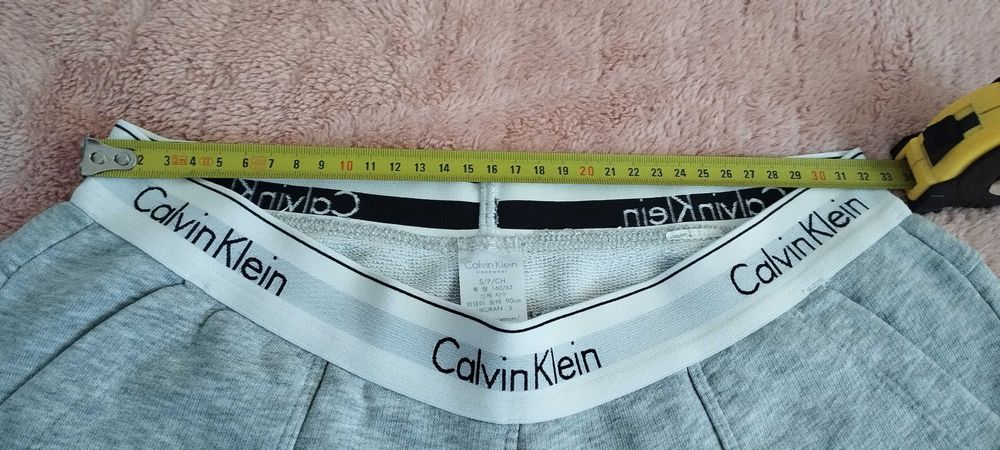 Calvin Klein спортен комплект