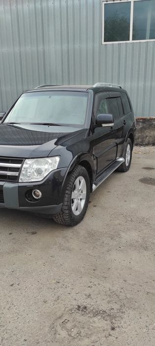 Mitsubishi Pajero  4 2008