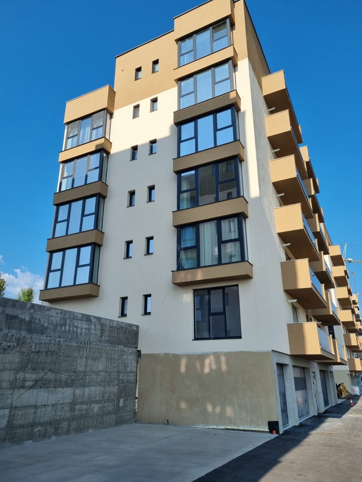 Apartamente de vanzare