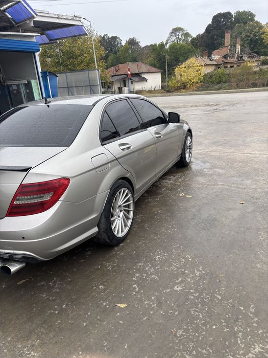 Mercedes C220 W204 C63 packet