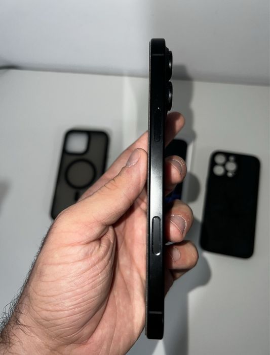 Iphone 16 pro max 256gb ca nou inca in garantie