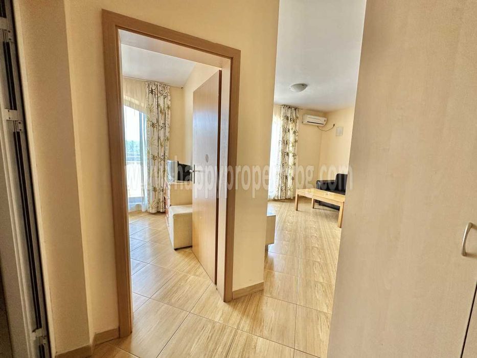 Продава се Двустаен апартамент в к.к. Слънчев бряг - 66 кв.м за 940 €/кв.м - Снимка #9