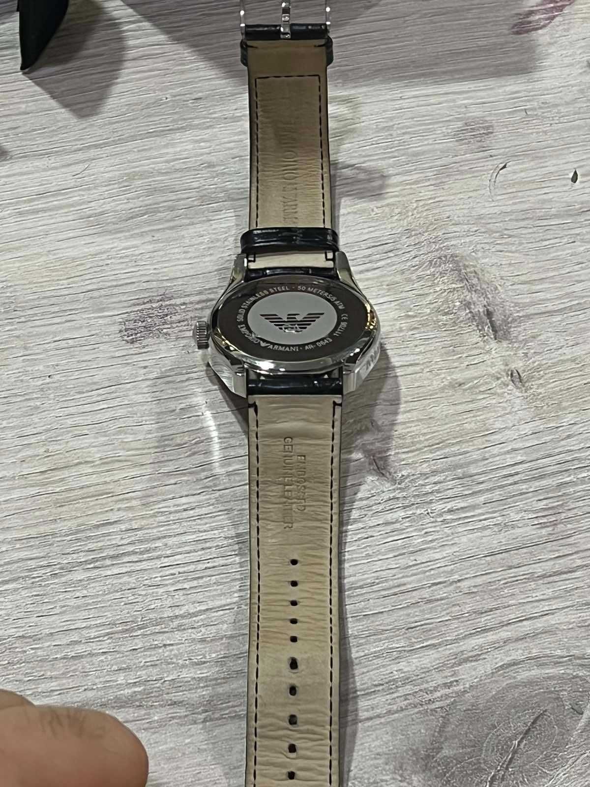 Продавам Мъжки Часовник Emporio Armani