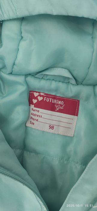 Продам куртку на девочку