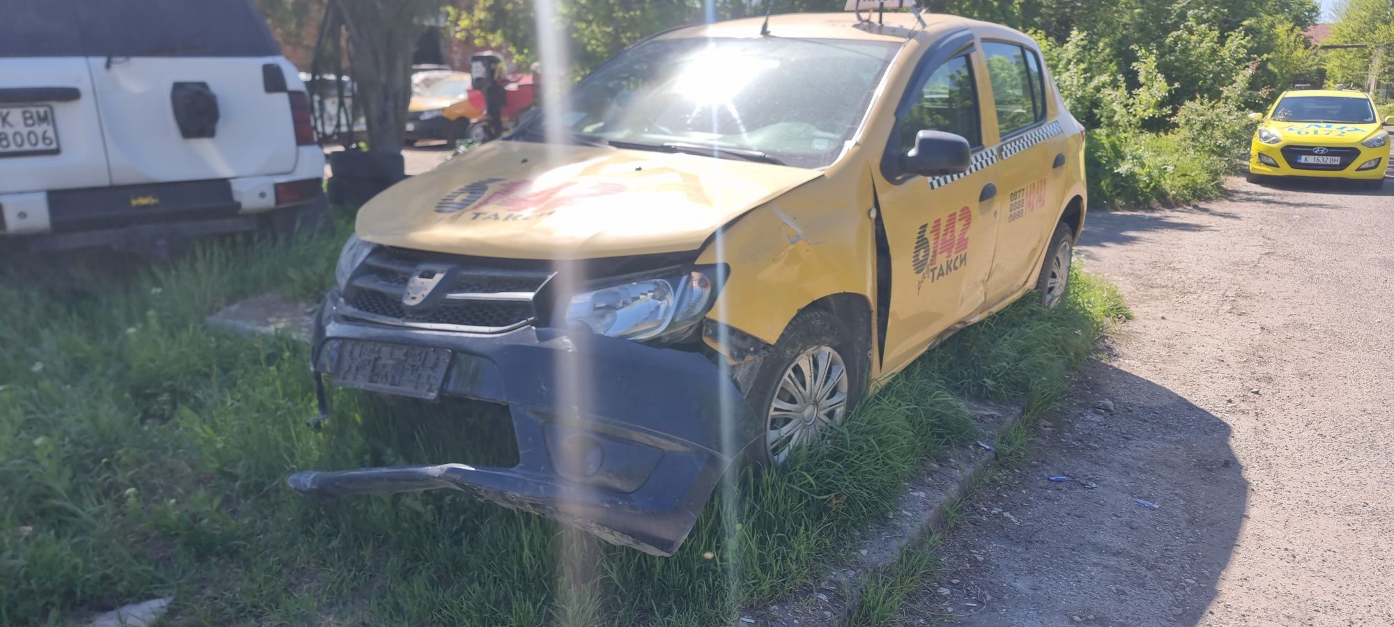 Дачия Сандеро 1.2 75 кс. На части.