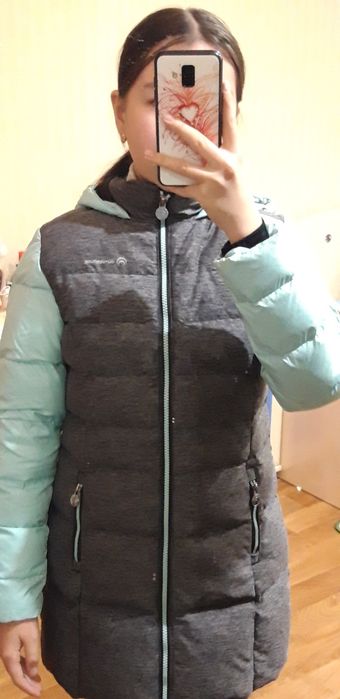 Продам зимний пуховик