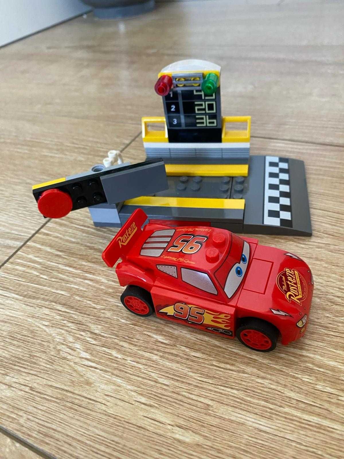 LEGO  Juniors Cars Lansatorul de viteza Fulger McQueen 10730