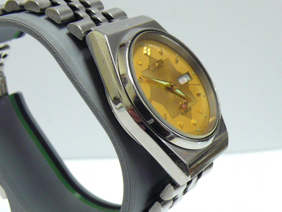 Автоматичен CITIZEN Мъжки ръчен часовник, работещ с Ден/Дата