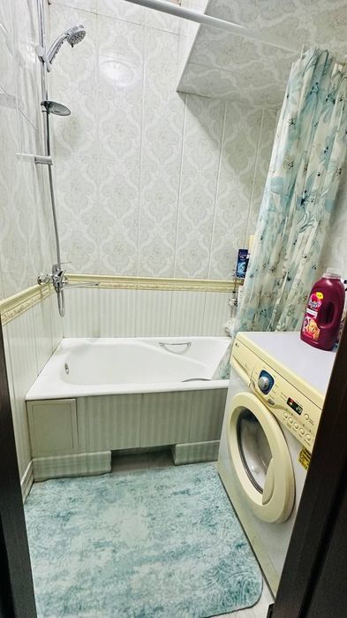 Юнусобод квартира 4/4/9  100 кв тайёр хонадон  сотилади