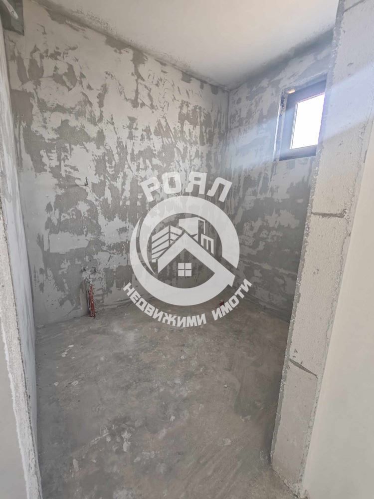 Продава се Къща в Стамболийски - 240 кв.м за 917 €/кв.м - Снимка #8