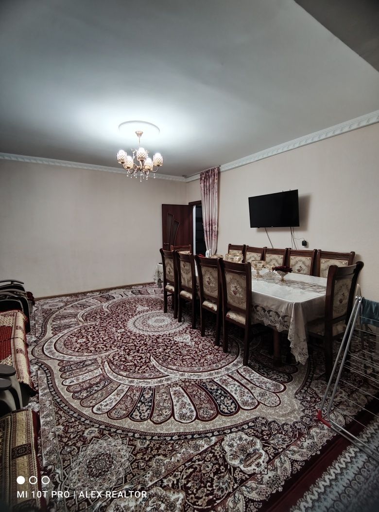 Массив Строитель 2ком 72м² Франция Разделка Метро рядом