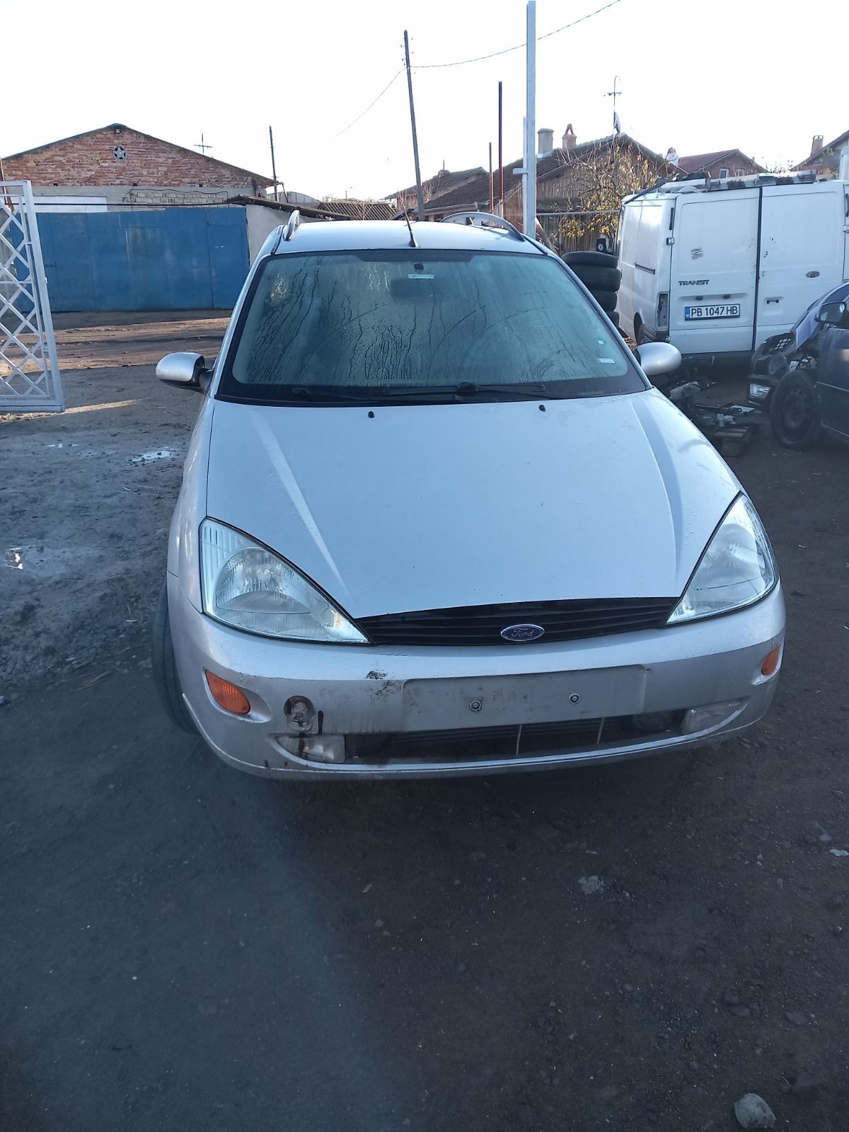 Ford Focus 1.8 DI (75 к.с ) 2000г. На части