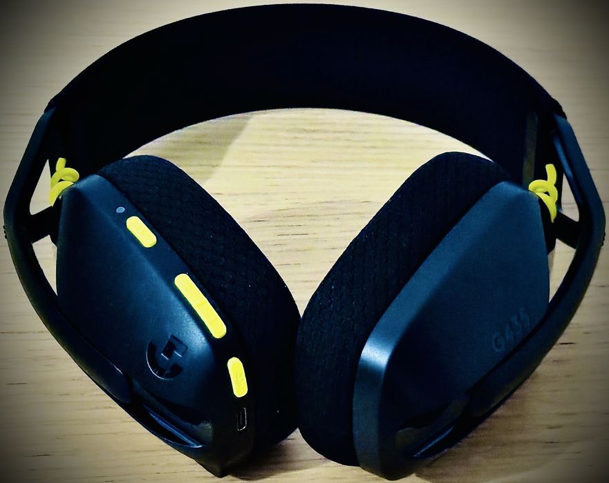Casti gaming wireless Logitech G435 Lightspeed.