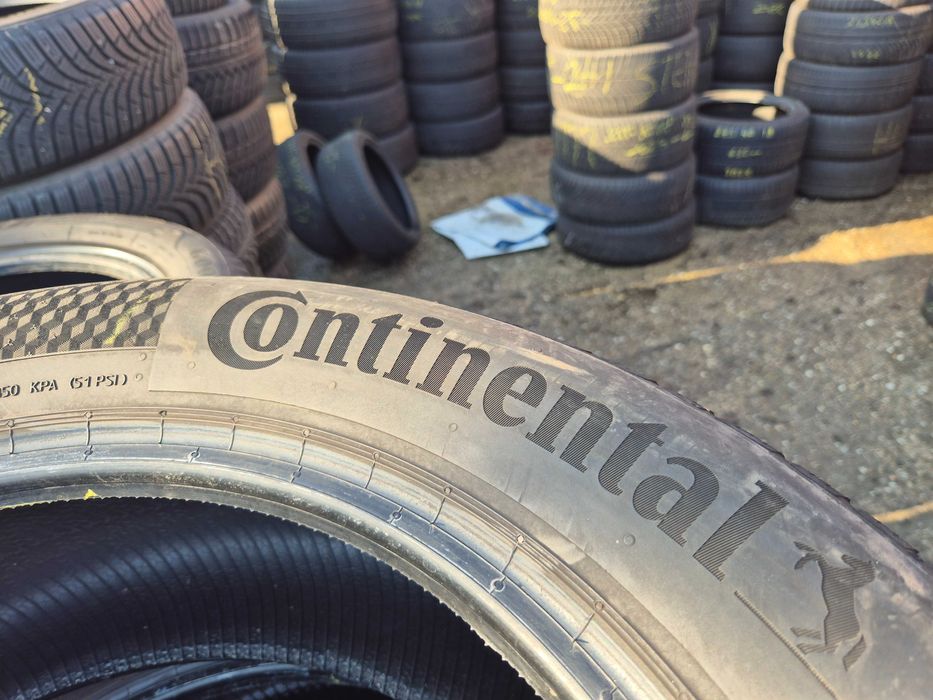 2 Anvelope IARNA - 235/55/17 - Continental - Stare F BUNA DOT 2022