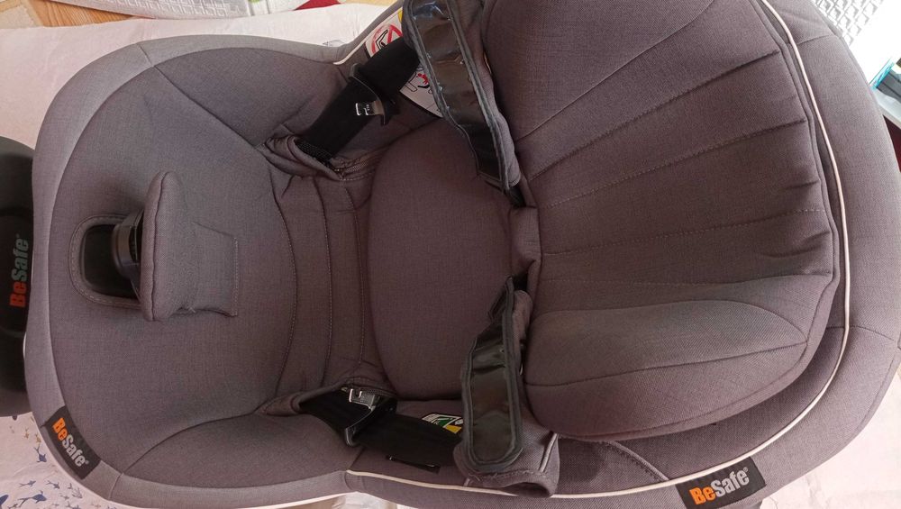 Столче за кола BeSafe iZi Modular A X1 i-Size + база (по-новият модел)