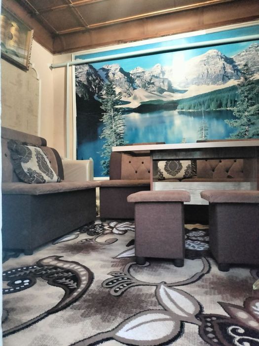 Келес. Санатория. 3 сўтик. 2 та хона. Йўл юзида жоелашкан.