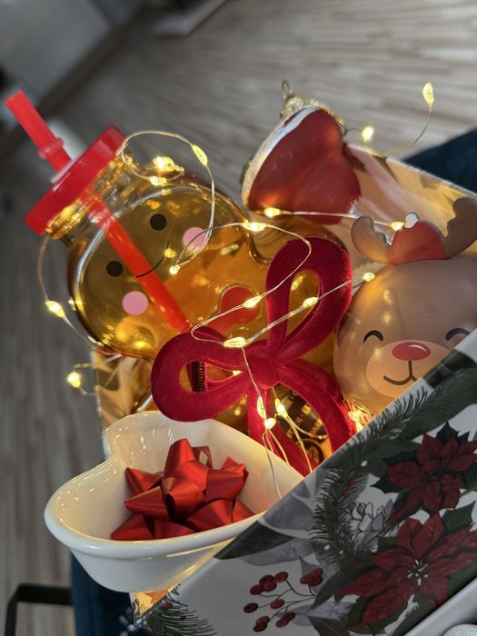 Cadouri pentru cei dragi