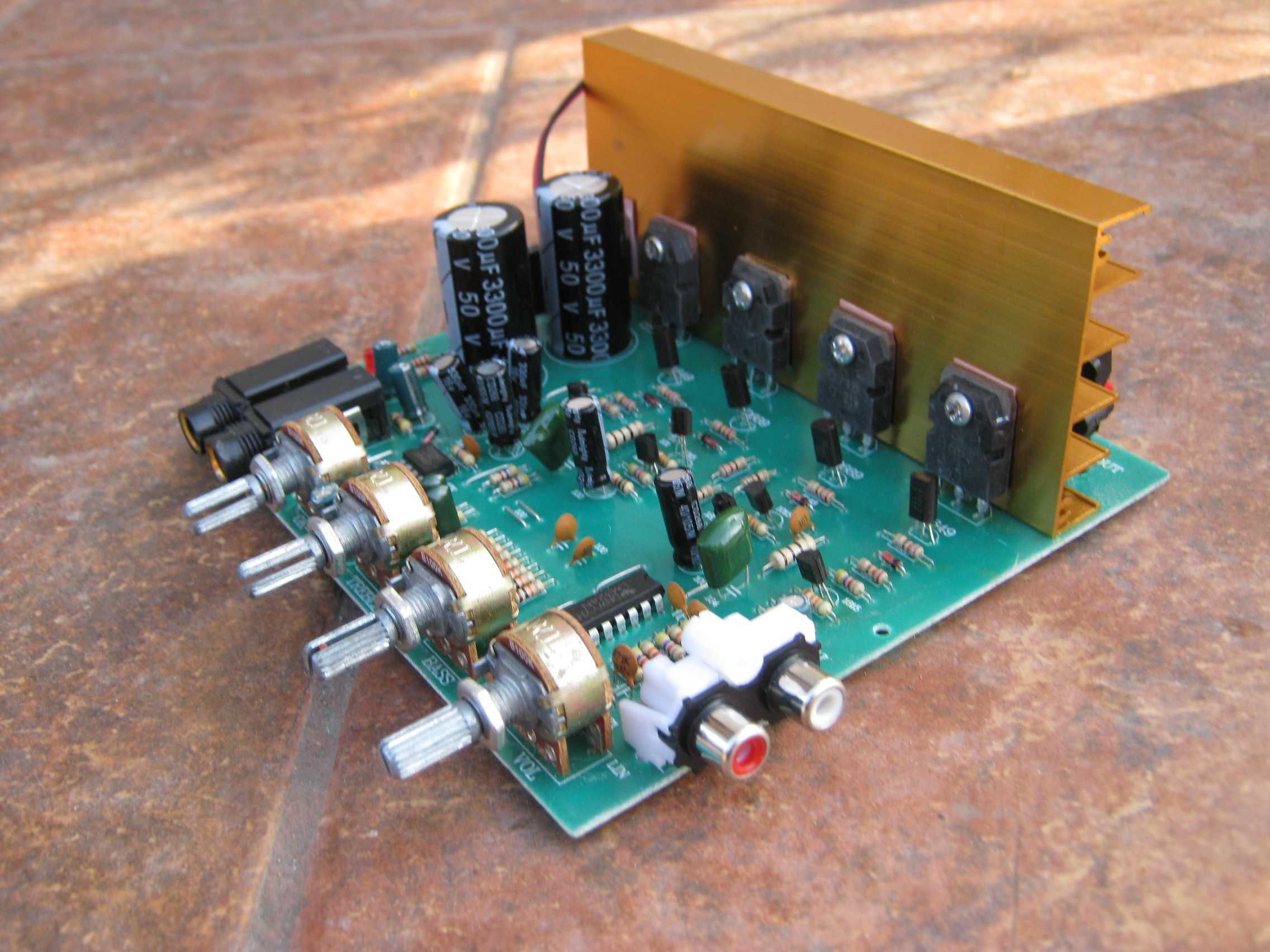 Modul amplificare 2x 1000 w pmpo kit reparatie, in. microfon, auxiliar
