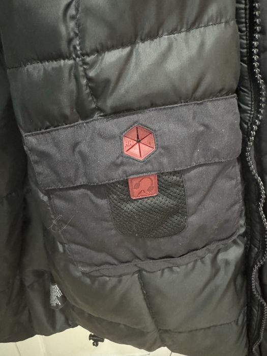 Мъжки елек с гъши пух Helly Hansen