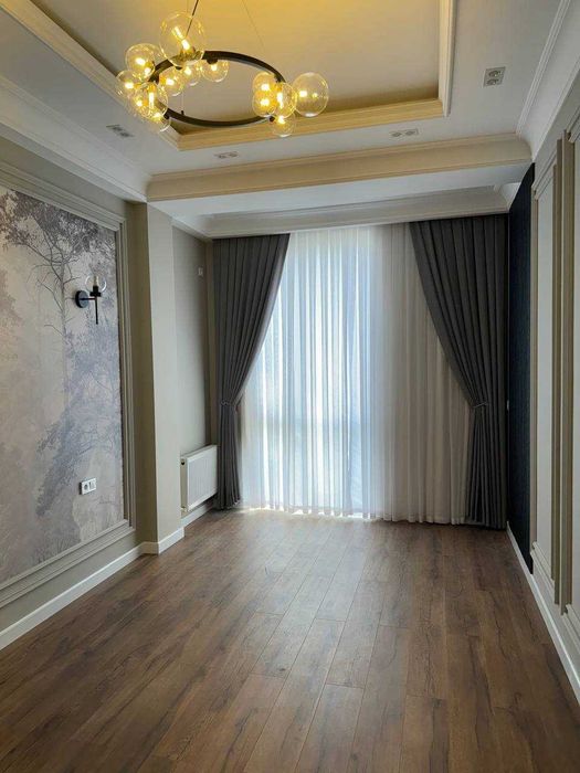 Продается 2/5/10 новостройка Педагогическая ул. Яккасарай TL