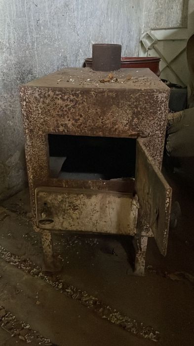 Продам железную советскуюпечь