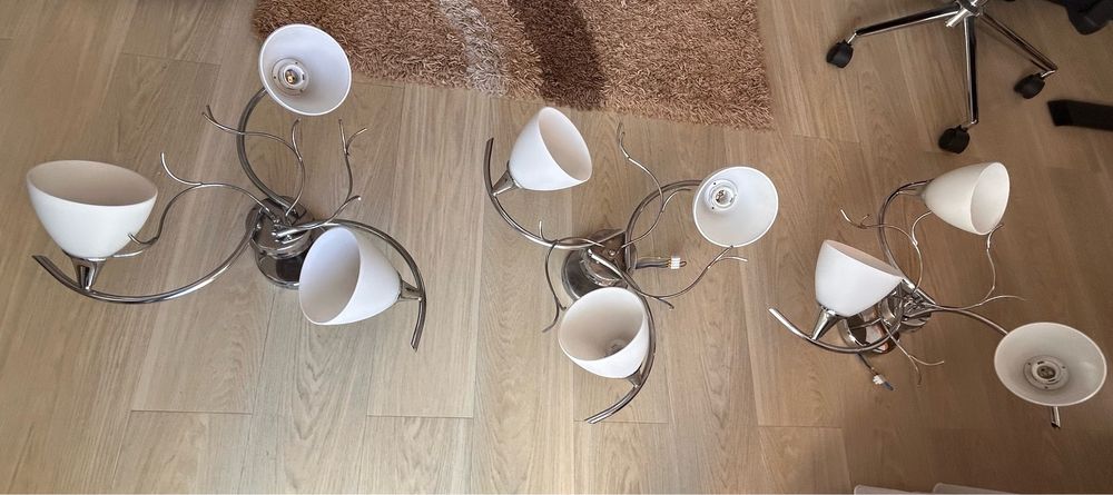 Lustre clasice cu 3 becuri