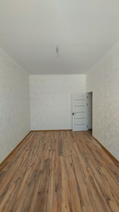 Новая 1 ком. квартира, 35 м², с двориком! 1/1/1 кирпич. Старые Сергели