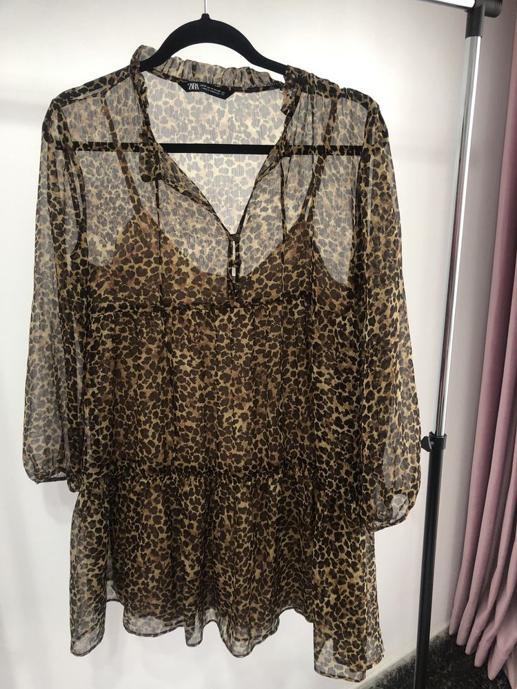 Rochie scurta dama Zara cu animal print din voal