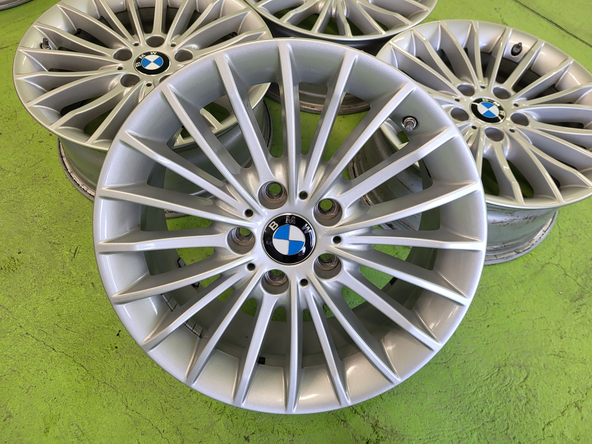 17 5x120 Bmw F30 F31 лети джанти 5х120 бмв датчици