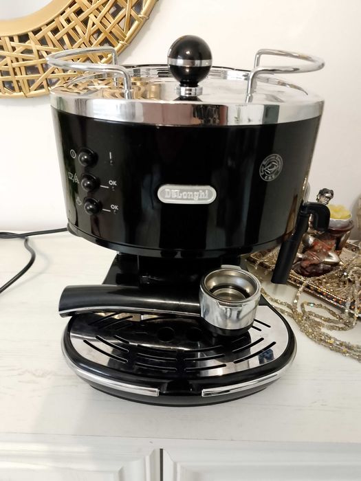 Кафе машина Делонги