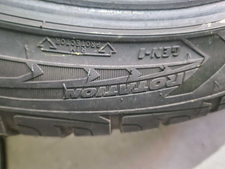 Зимни Гуми Goodyear UltraGrip Performance Gen1 265/40/20