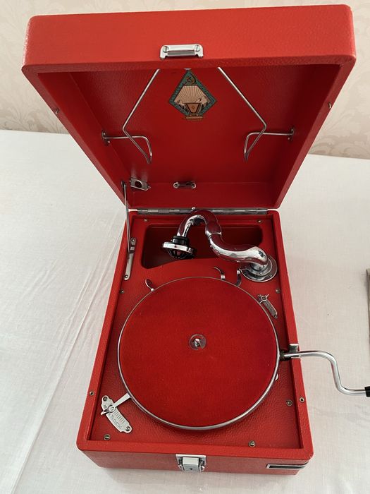 Продам Патефон Молотова винтаж