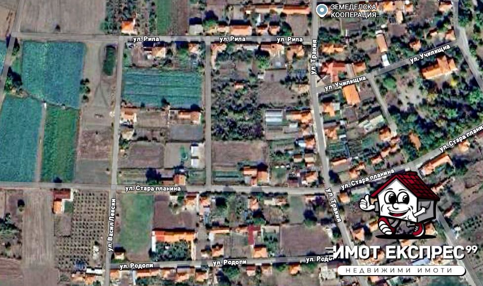 Парцел УПИ 1147кв.м, с ток и вода, село Конуш