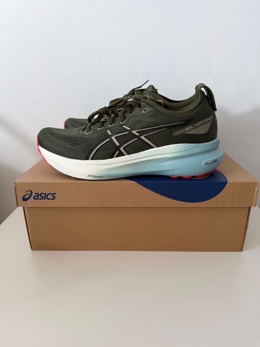 Прекрасен Asics Gel Kayano 31-ЧИСТО НОВИ !